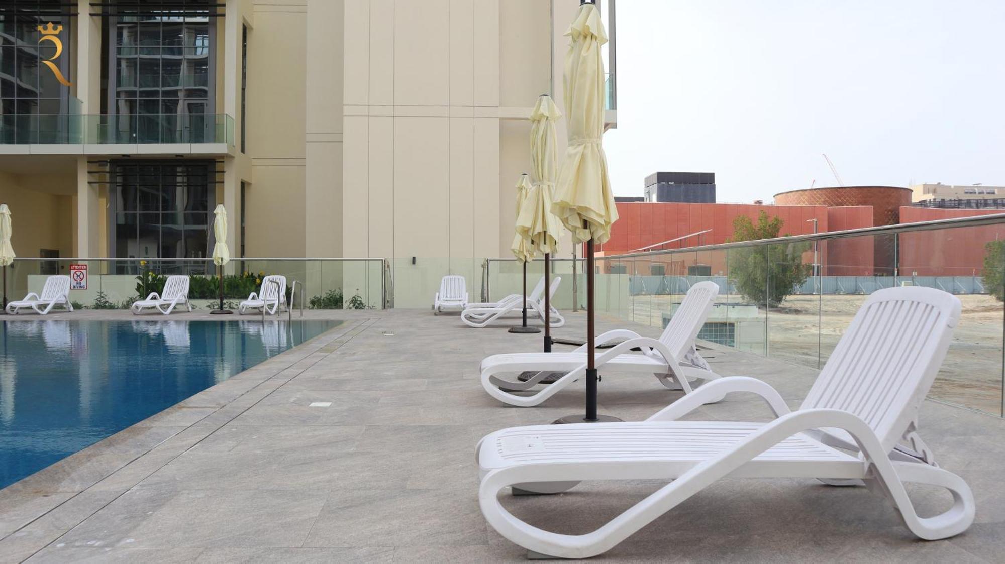 Duplex Elegance Retreat Transit - 2 Bedroom In Masdar Apartment *