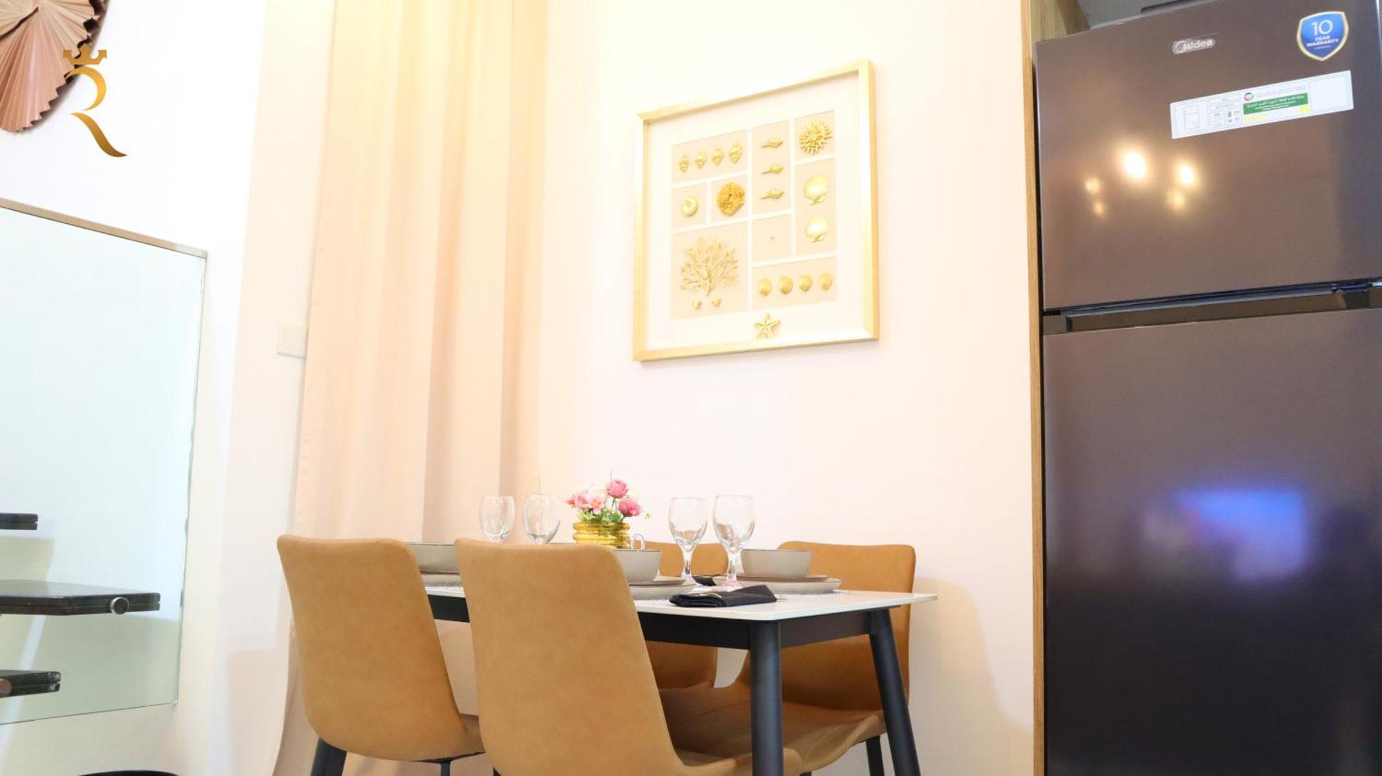 Apartment Duplex Elegance Retreat Transit - 2 Bedroom In Masdar