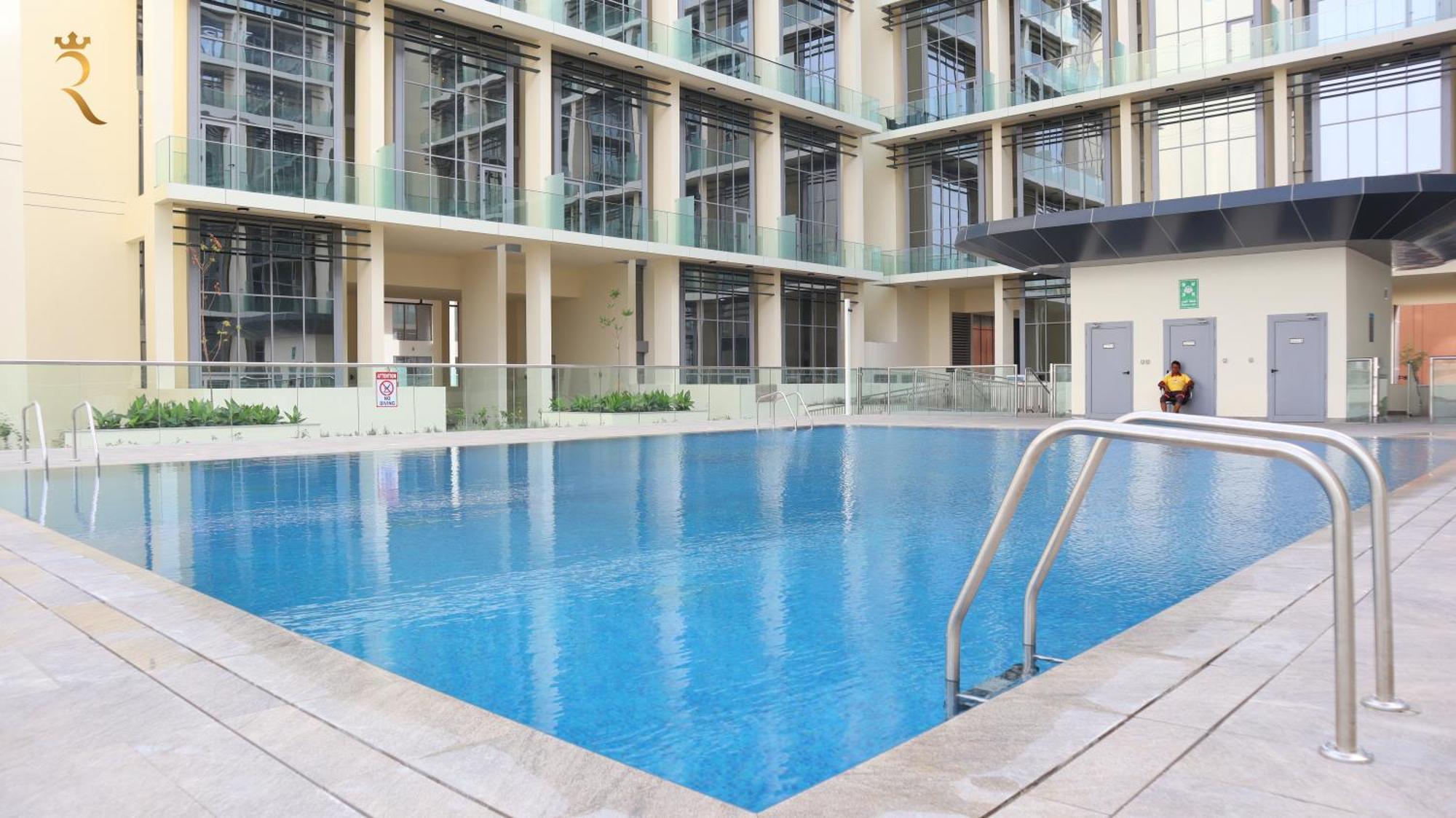 Duplex Elegance Retreat Transit - 2 Bedroom In Masdar Abu Dhabi