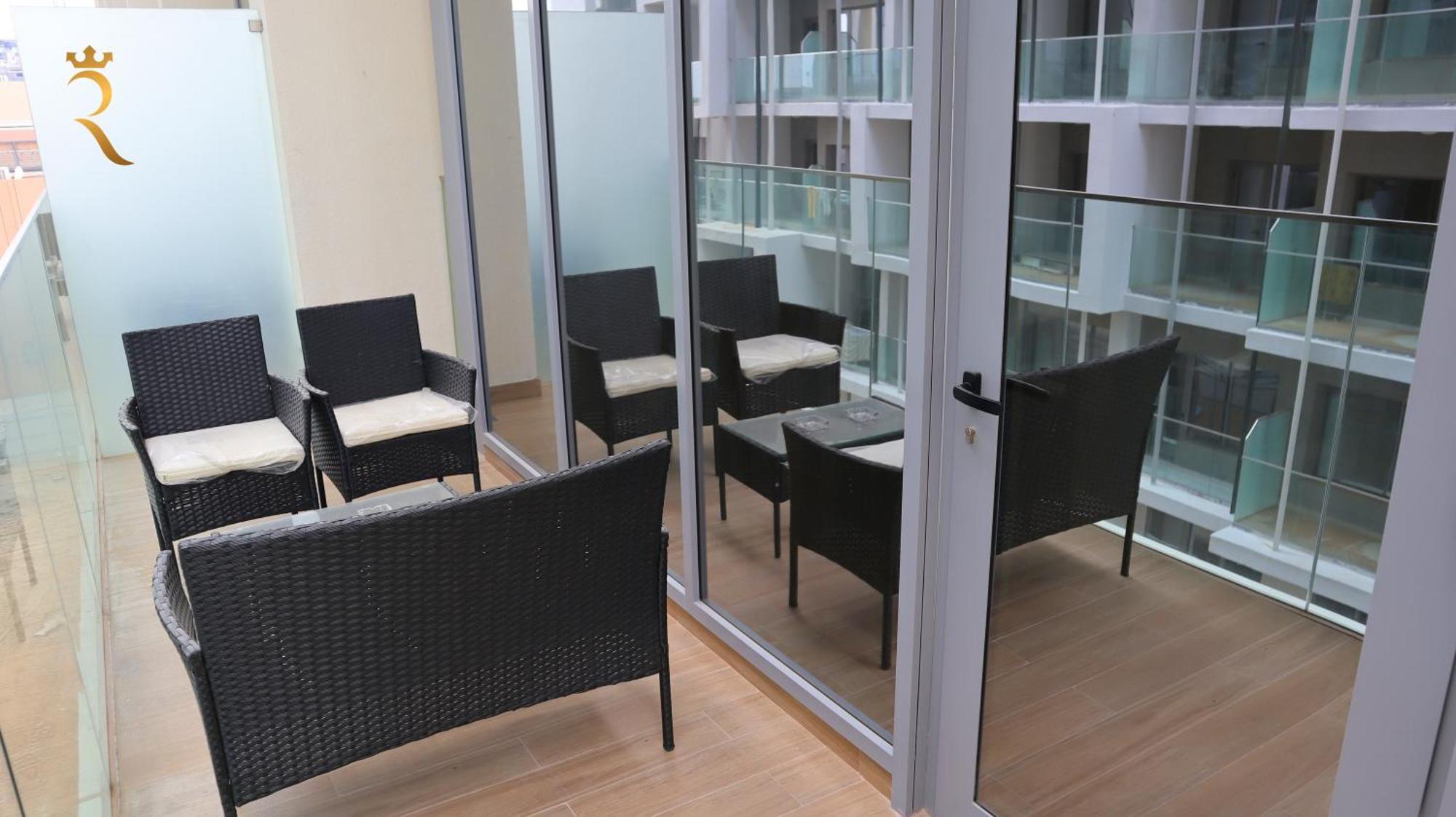 Duplex Elegance Retreat Transit - 2 Bedroom In Masdar Apartment Abu Dhabi