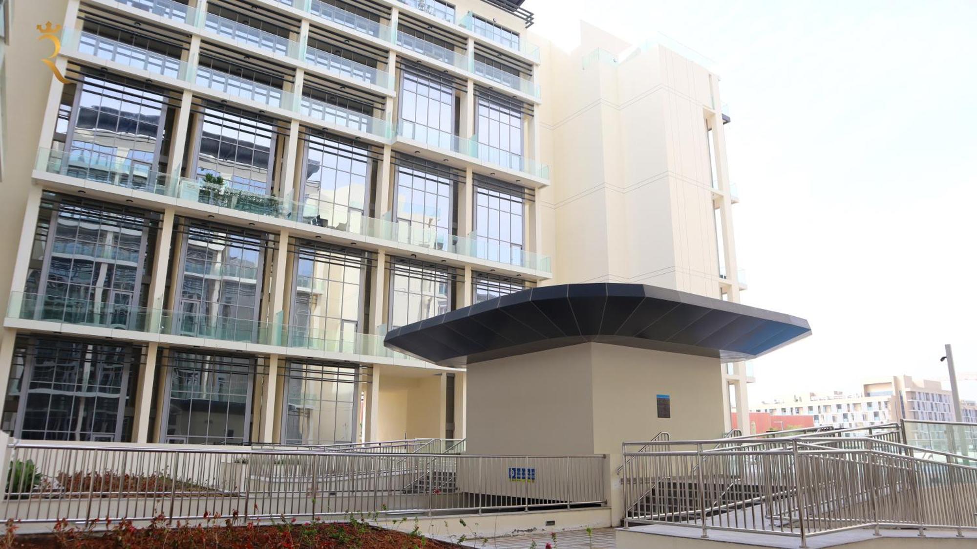 Duplex Elegance Retreat Transit - 2 Bedroom In Masdar